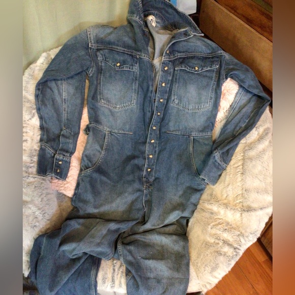 NEW! We the Free Towns denim jumpsuit - Picture 3 of 8